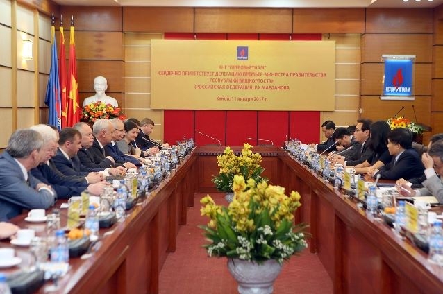 Đoàn Lãnh đạo cấp cao Chính phủ và doanh nghiệp nước Cộng hòa Bashkortostan thăm và làm việc tại Tập đoàn Dầu khí Việt Nam